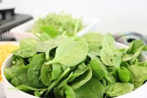 Spinach for nail health